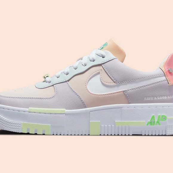 Nike Air Force 1 Pixel Sneakers Size 9 - Picture 11 of 11